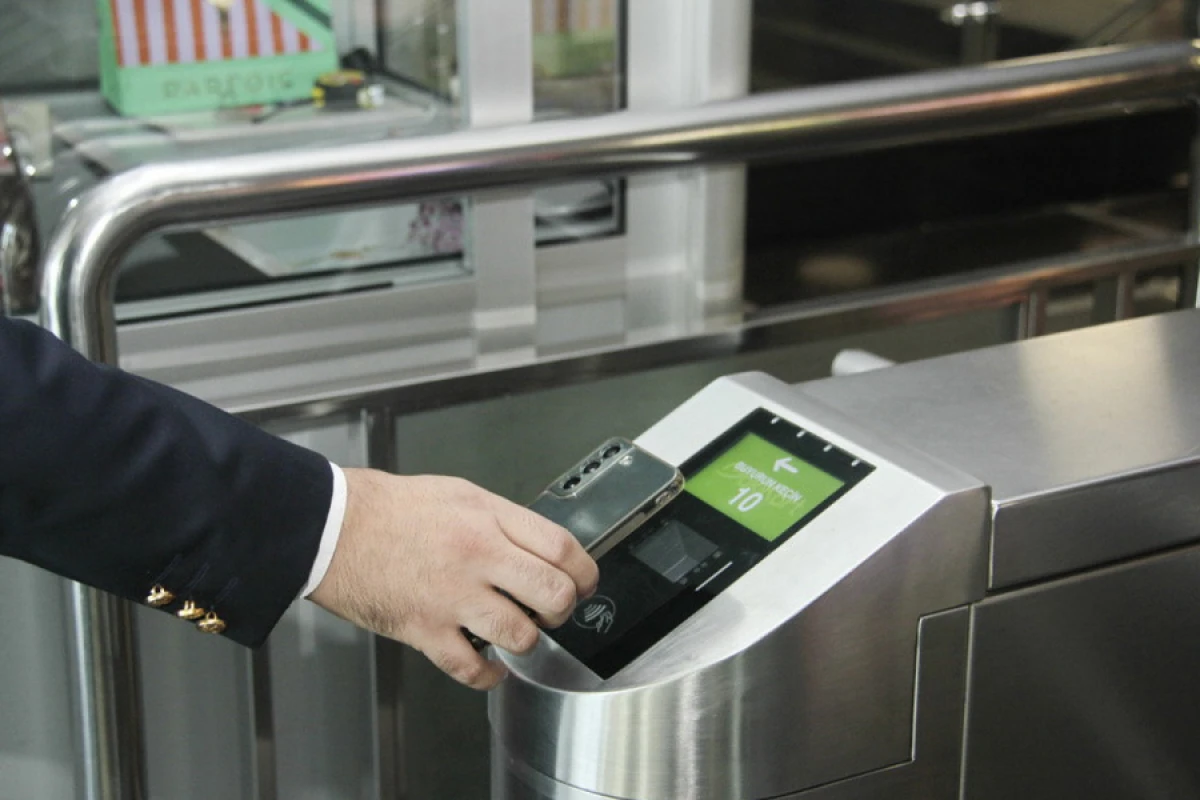 Bakı metrosunda [[NFC ödənişlərə]] başlanıldı