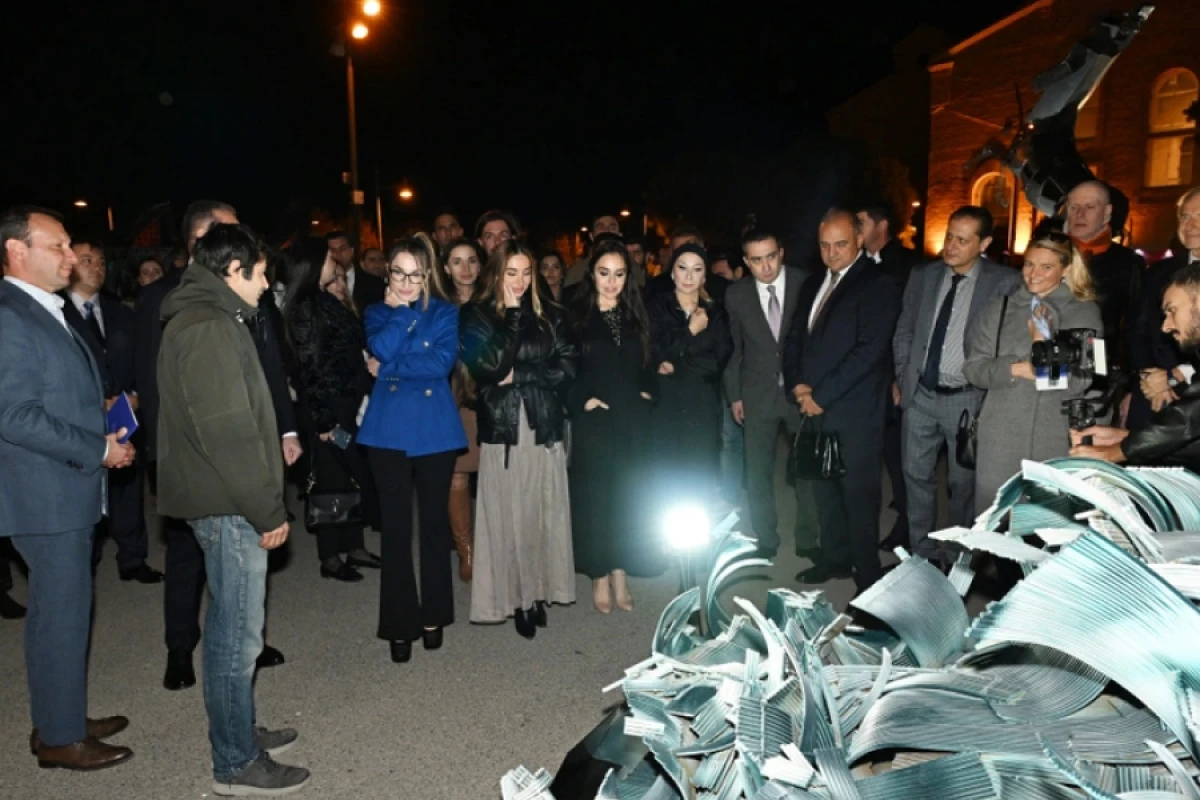 "Art Weekend" festivalı çərçivəsində [[Daş Salnamə Muzeyində sərgilər açıldı]]