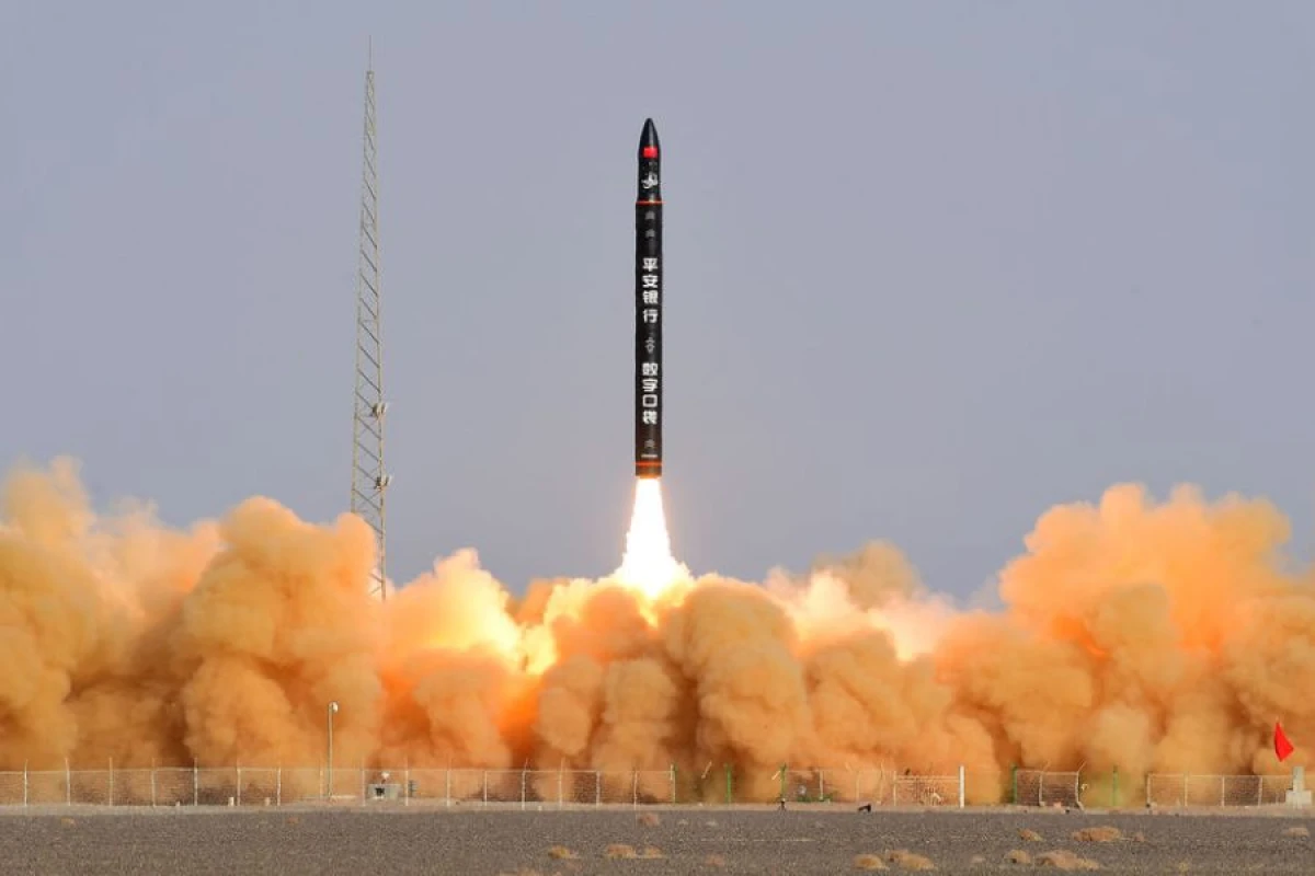 Çin yeni müşahidə peykini [[orbitə çıxardı]]