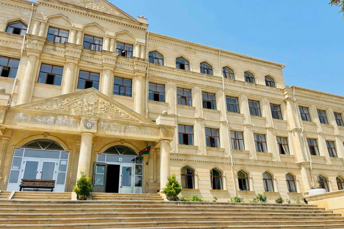 Texniki və humanitar fənlər liseyinə [[yeni direktor]] təyin edildi