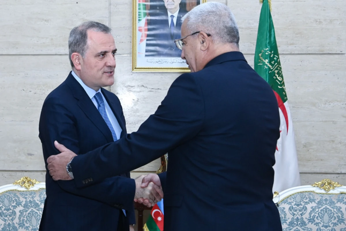 [[Ceyhun Bayramov]] Əlcəzair Milli Xalq Assambleyasının sədri ilə görüşdü