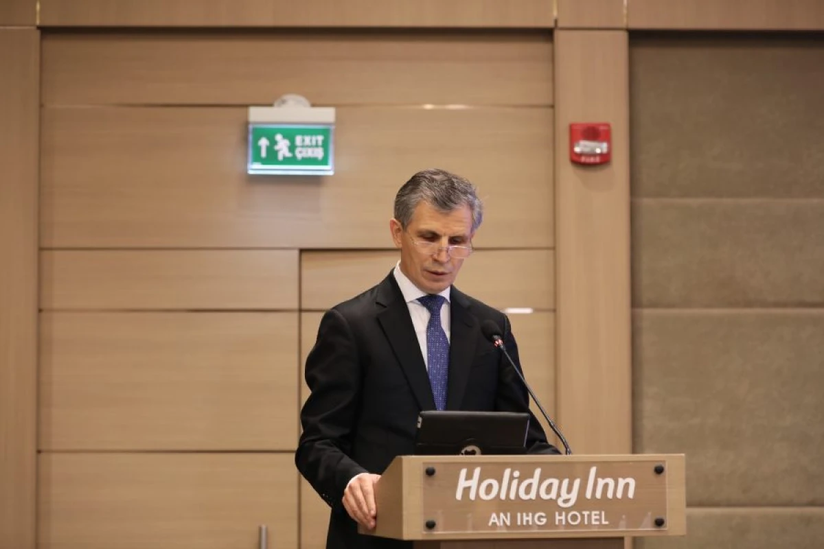 [[Zahid Oruc:]] “Konstitusiya müstəqilliyin hüquqi və siyasi baş planıdır”