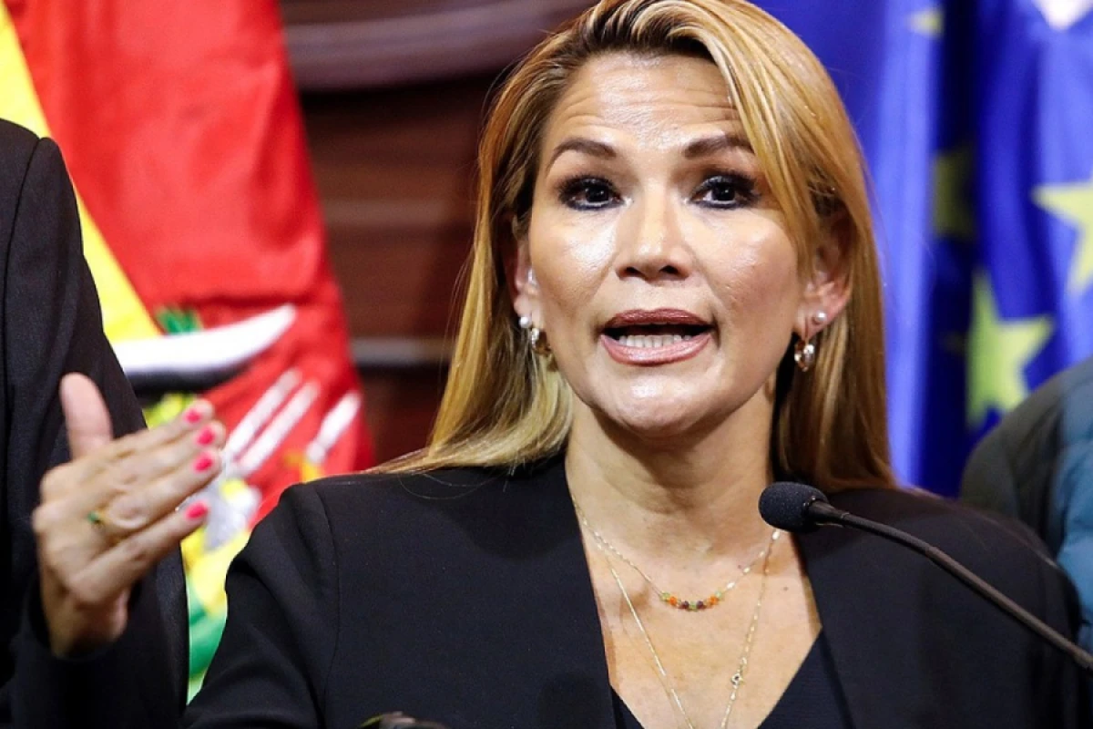 Boliviyanın [[keçmiş prezidenti azadlığa]] buraxıldı