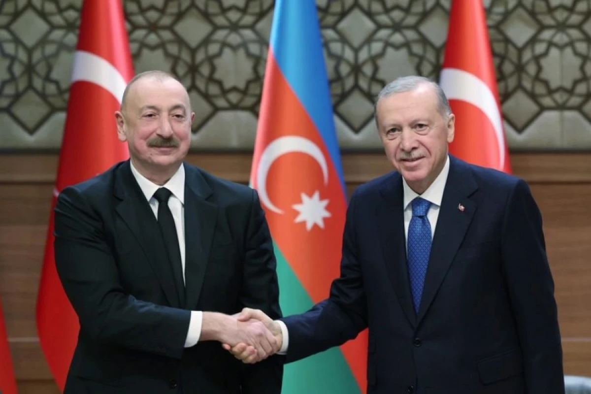 Türkiyə Prezidenti İlham Əliyevi [[təbrik etdi]]