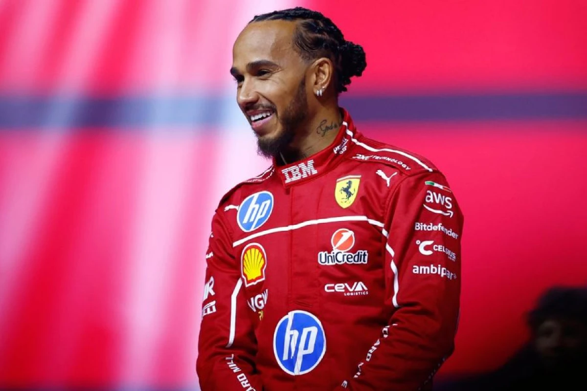 [[Hemilton:]] “Roma bir ilə tikilməyib”