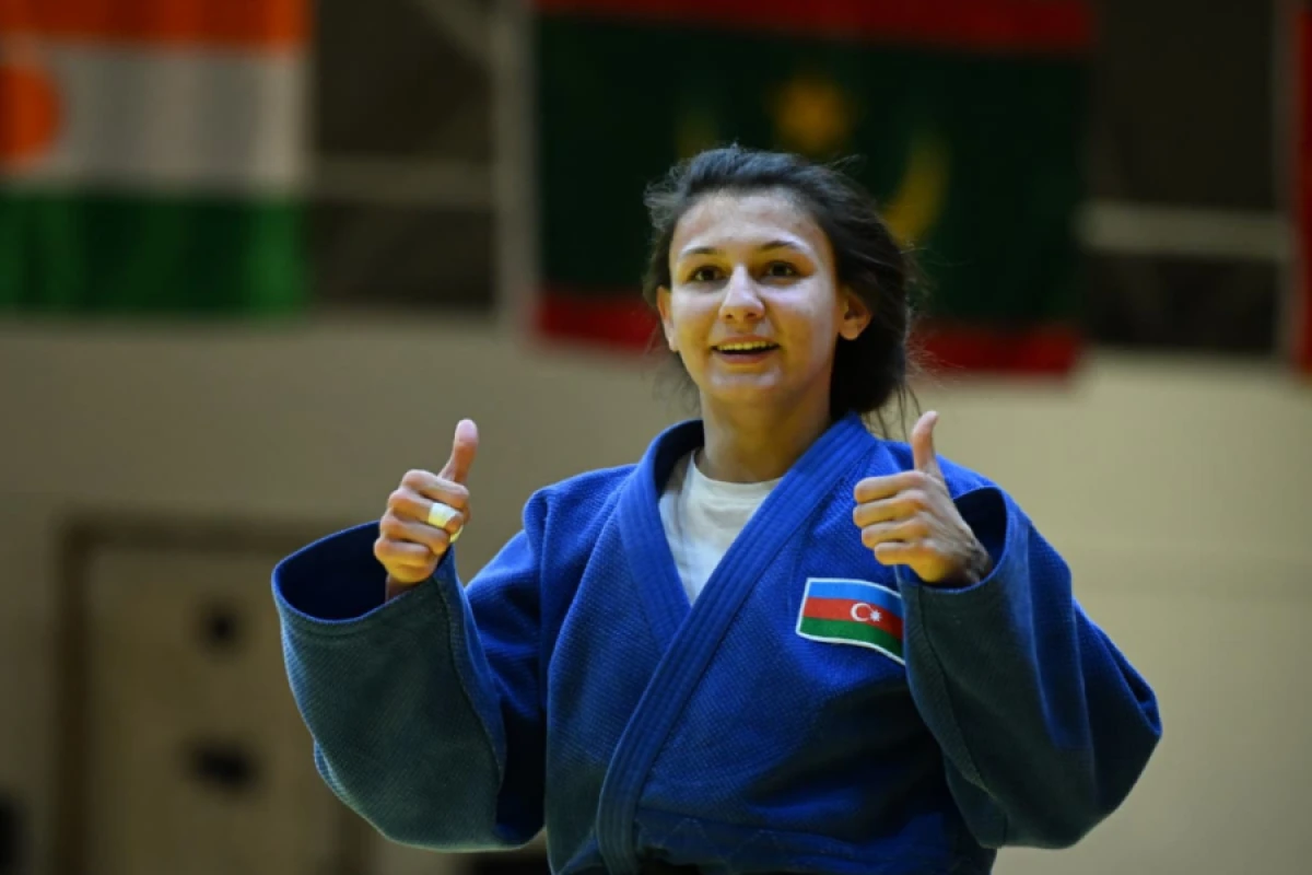 Azərbaycanın qadın cüdoçusu İslam Həmrəyliyi Oyunlarının [[qalibi oldu]]