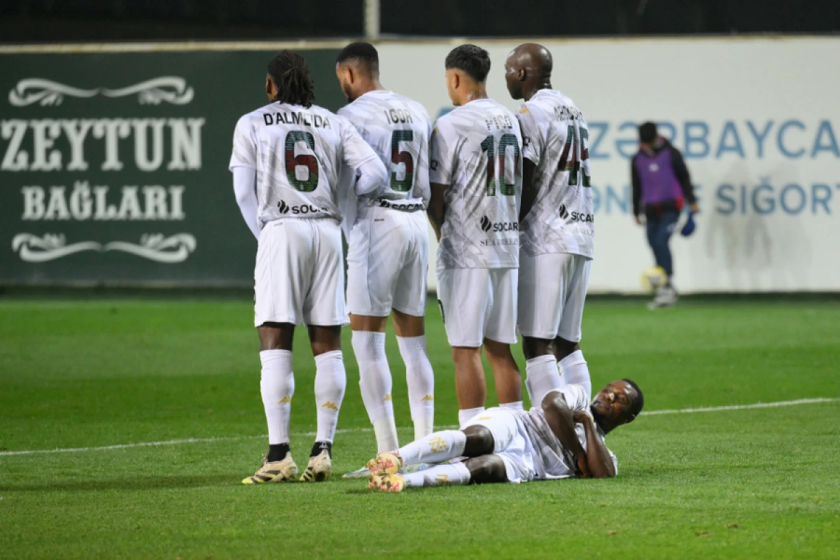 “Qarabağ” Azərbaycan derbisində [[“Neftçi”yə qalib gəldi]]