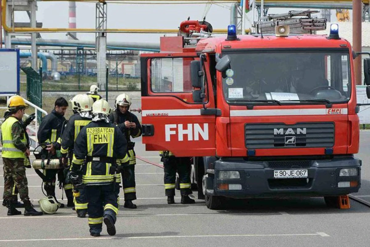 [[FHN:]] Bayram günlərində 111 yanğına çıxış, 8 meyit aşkarlandı