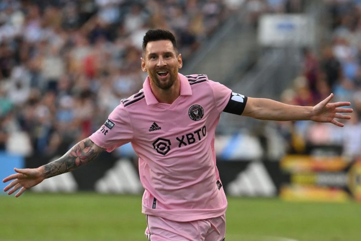 Laporta keçmiş ulduzuna [[hörmət mərasimindən]] danışdı