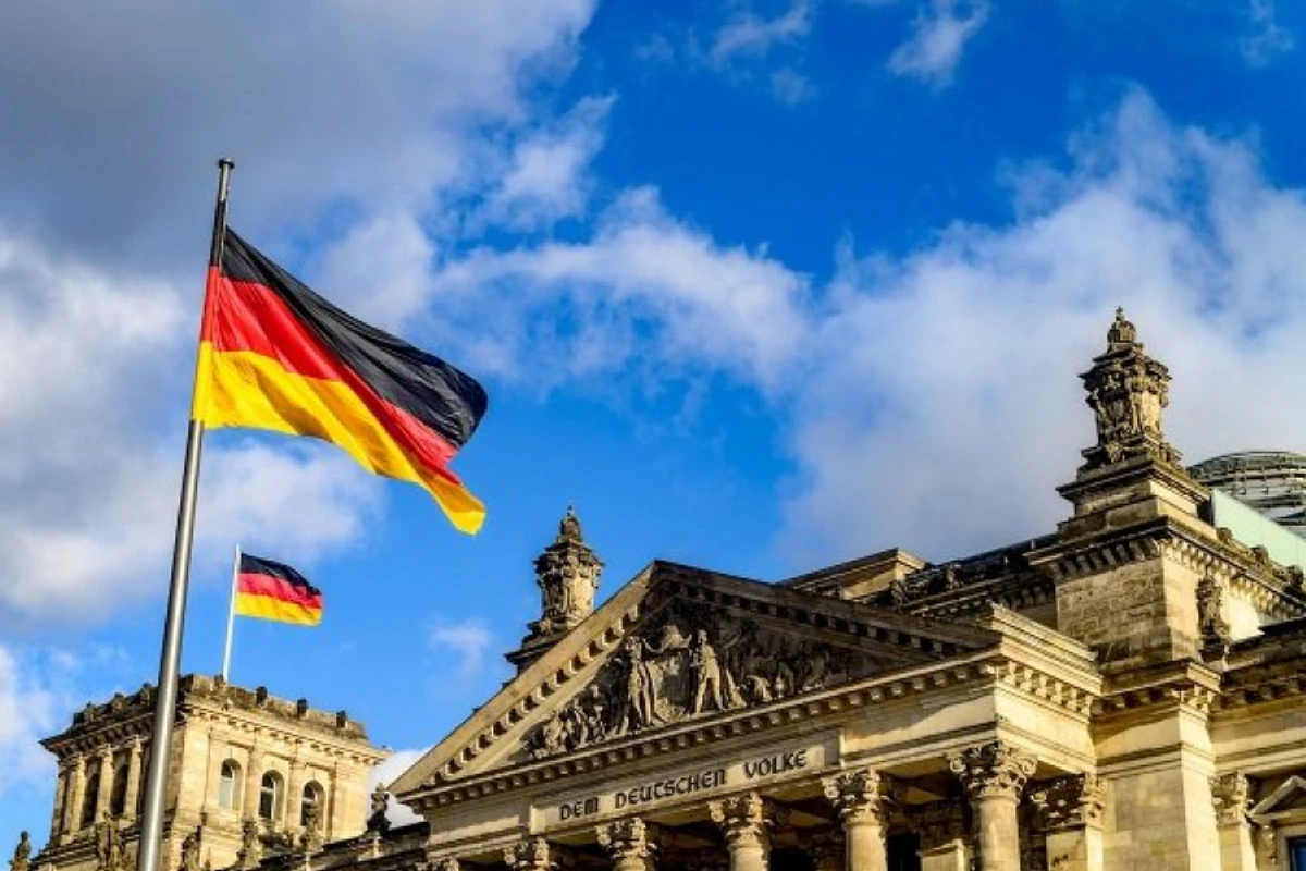 [[2026-cı ildə Almaniya Ukraynaya]] maliyyə yardımını artıracaq