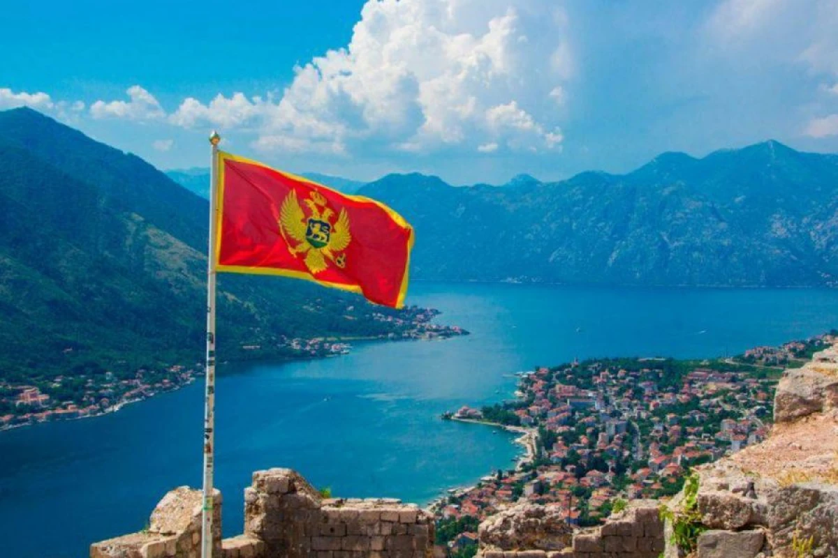 Monteneqro Ukraynaya yardımın [[yeni mərhələsini elan etdi]]