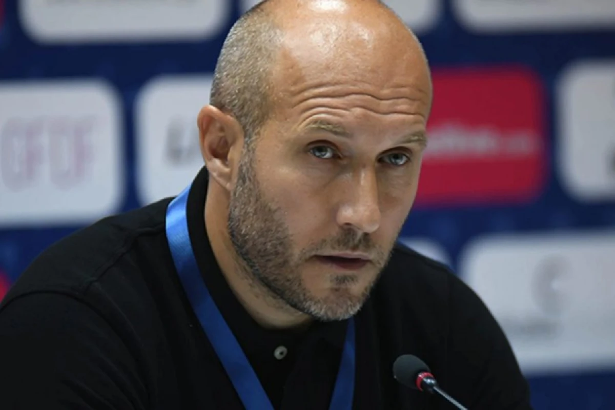 [[Hakimi təhqir edən məşqçi]] cəzalandırıldı