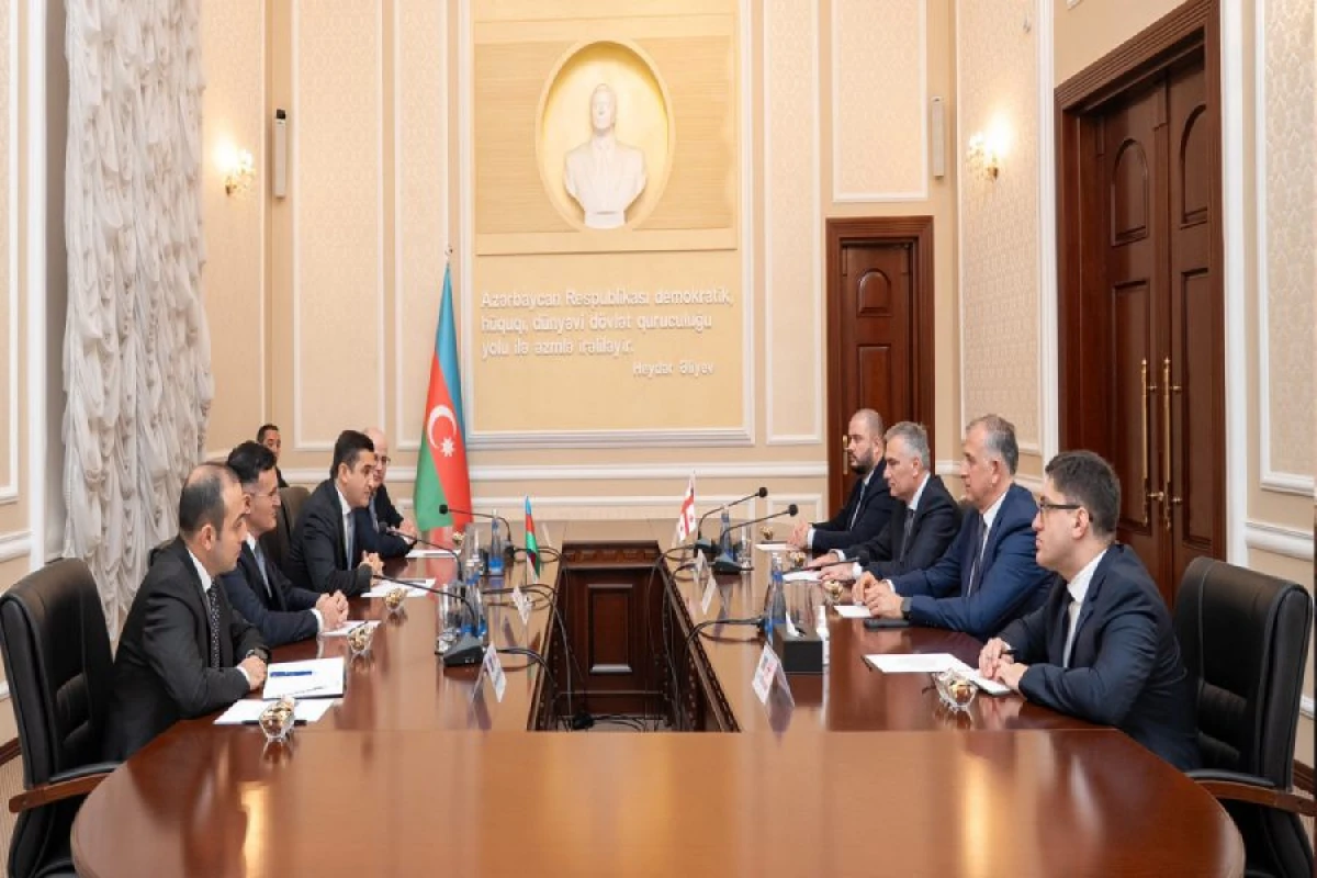[[Gürcüstanın ədliyyə naziri]] Bakıda Fərid Əhmədovla əməkdaşlıq perspektivlərini müzakirə etdi