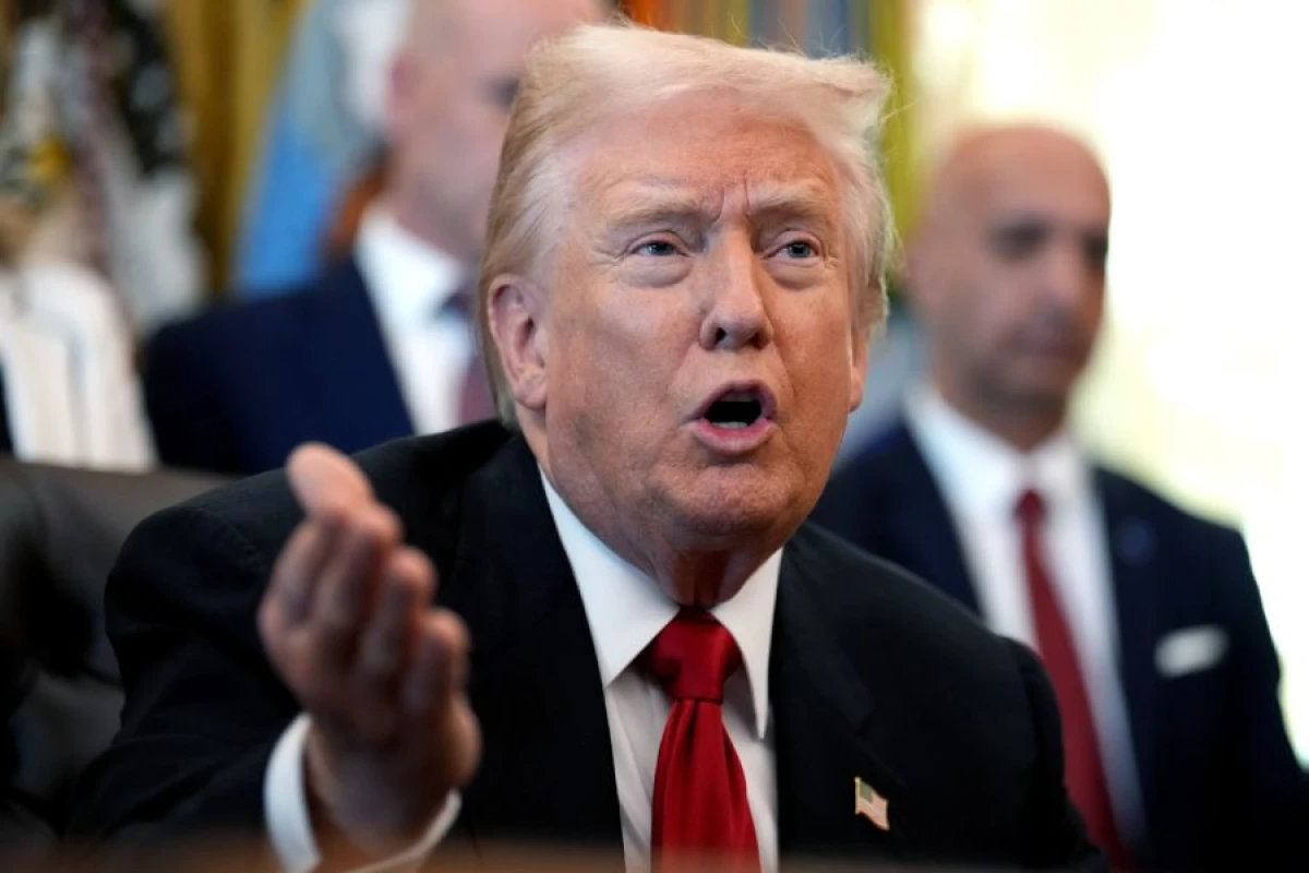 Tramp [[Venesuela ilə bağlı qərar]] verdiyini açıqladı