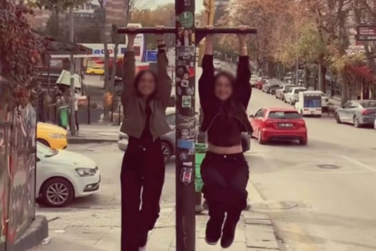 "Bu, trend deyil, psixi pozuntudur" [[- Sosioloqdan XƏBƏRDARLIQ!]]