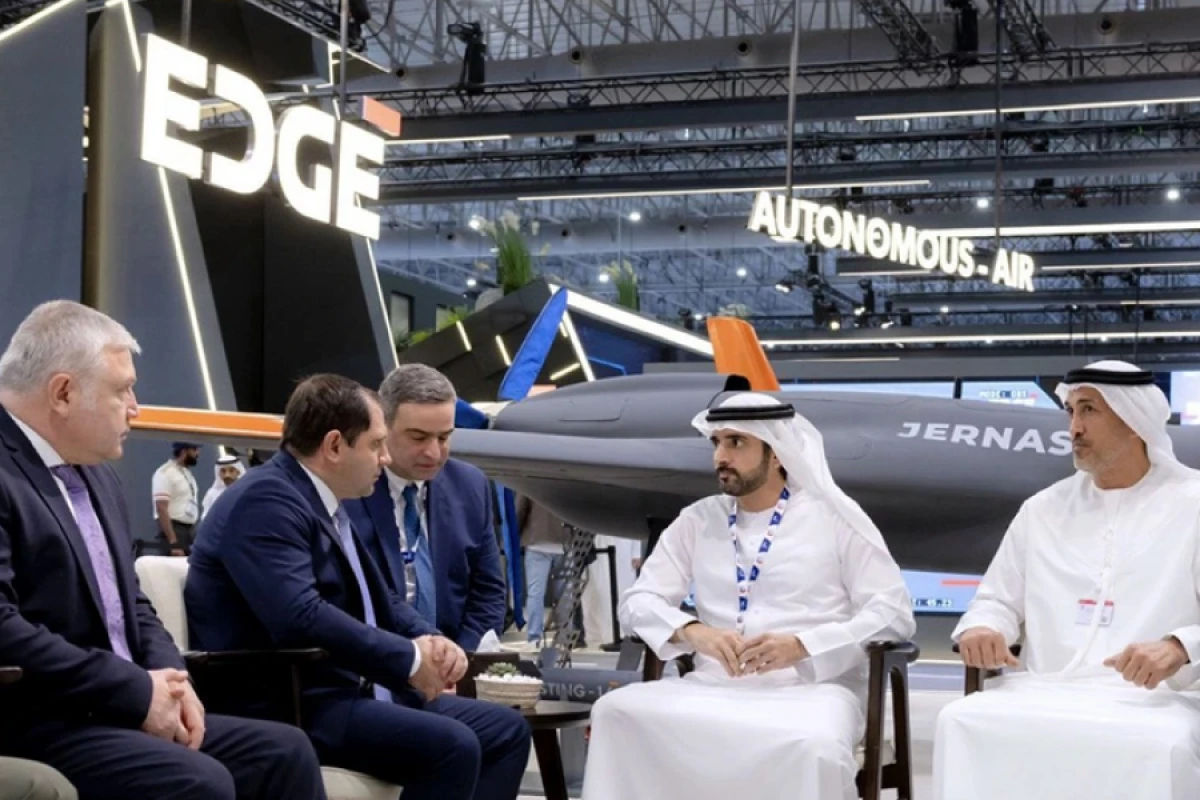 [[Ermənistan və BƏƏ]] müdafiə sahəsində əməkdaşlıq sazişi imzaladı