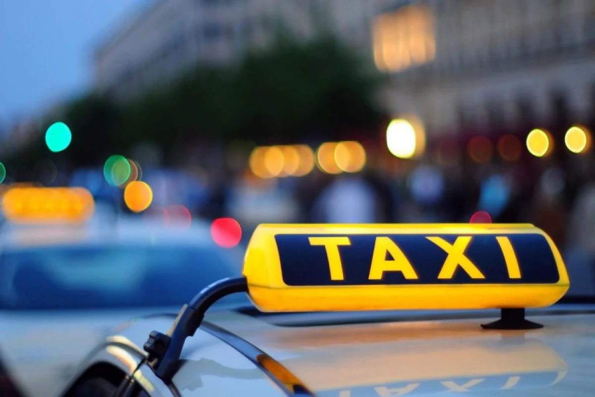 Taksi sürücülərinə [[SƏRT QAYDALAR: "Əyləncə dövrü" bitir]]