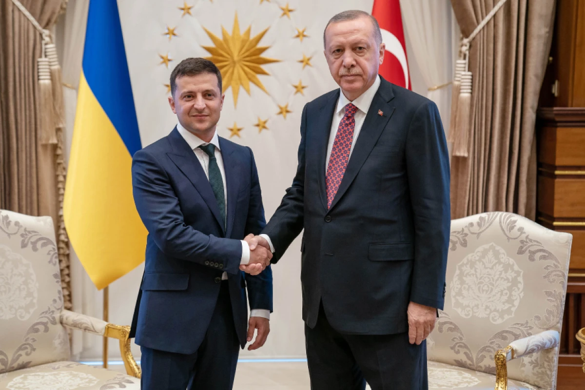 [[Ərdoğan Zelenski]] ilə danışıqlar aparacaq