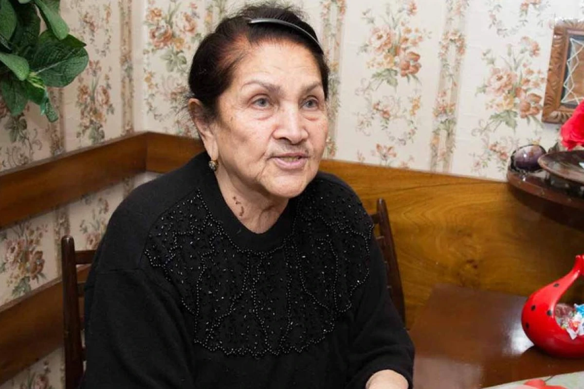 Mədəniyyət səmasından keçən ulduz [[- Roza Cəlilova 96...]]