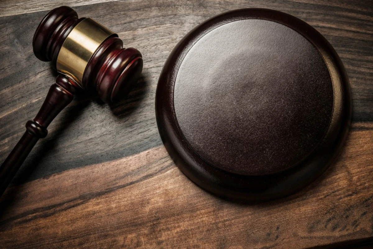 Səfərbərlik Xidmətinin [[sabiq idarə rəisinə]] hökm oxundu