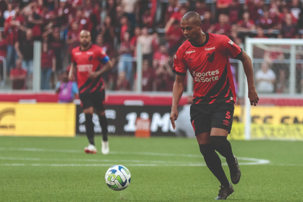 Fernandinyo [[futbolla]] vidalaşdı