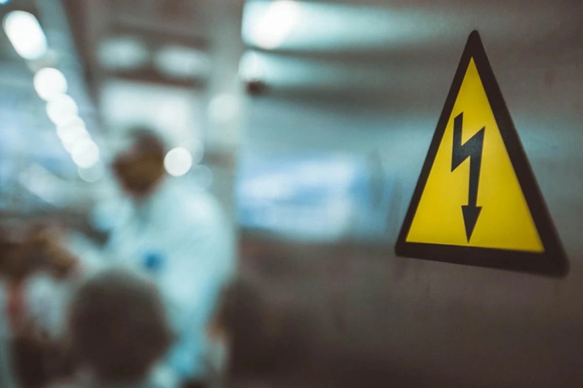 Restoranda dörd əməkdaşı [[elektrik cərəyanı]] vuraraq öldürdü