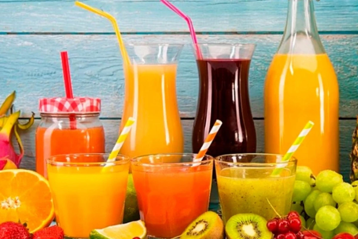 Meyvə şirəsi istehsalı [[cüzi artdı]]