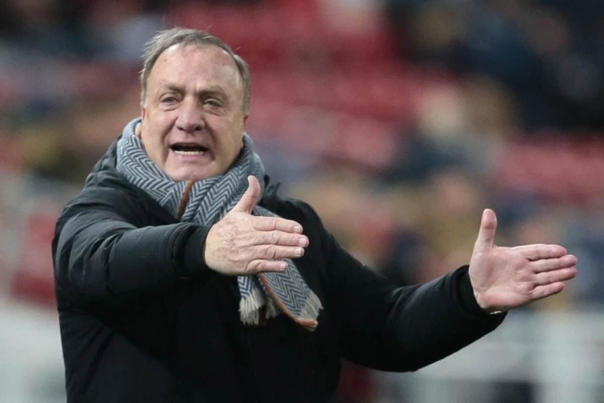 [[Martina:]] “Dik Advokat dünyanın ən yaxşı məşqçilərindən biridir”