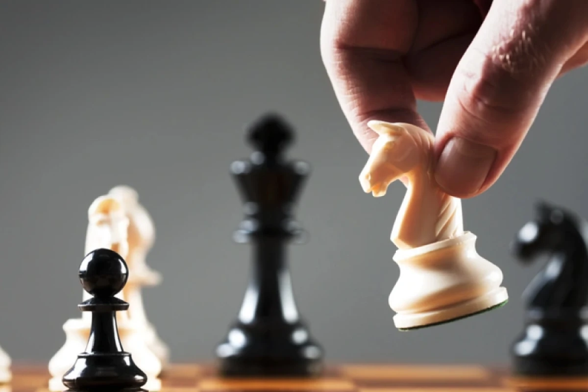 [[Şahmat millimiz]] yarımfinalda heç-heçə etdi