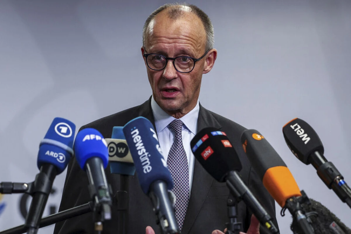 Almaniyanın kansleri G8-də Rusiyanın bərpasına [[“yox”]] dedi