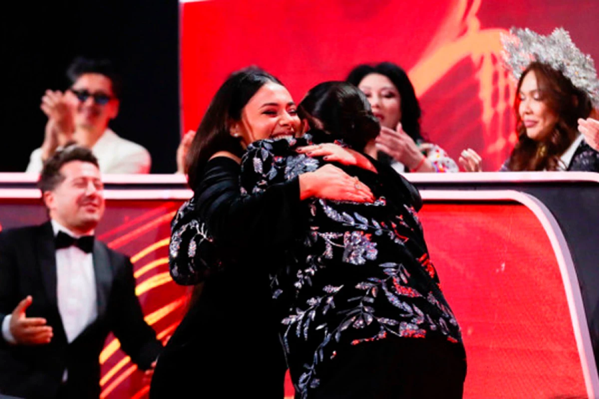 Millət vəkili Samirə Əfəndinin “jest”indən danışdı: [[“Sənəti siyasətə qatmayaq”]]