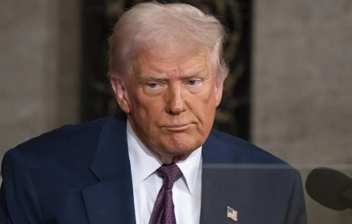 Bloomberg: [[Tramp Ukrayna sülh planından son anda xəbər tutdu]]