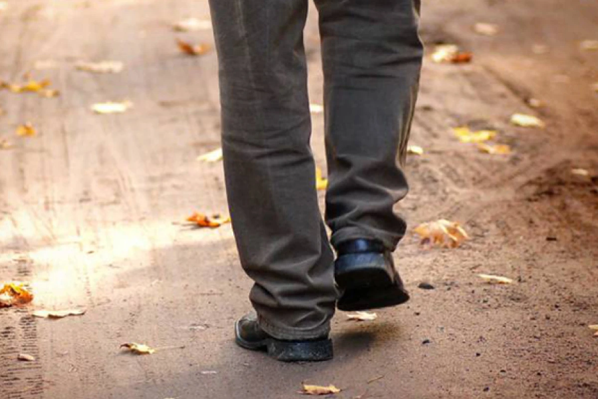 [[Salyan sakini]] itkin düşdü