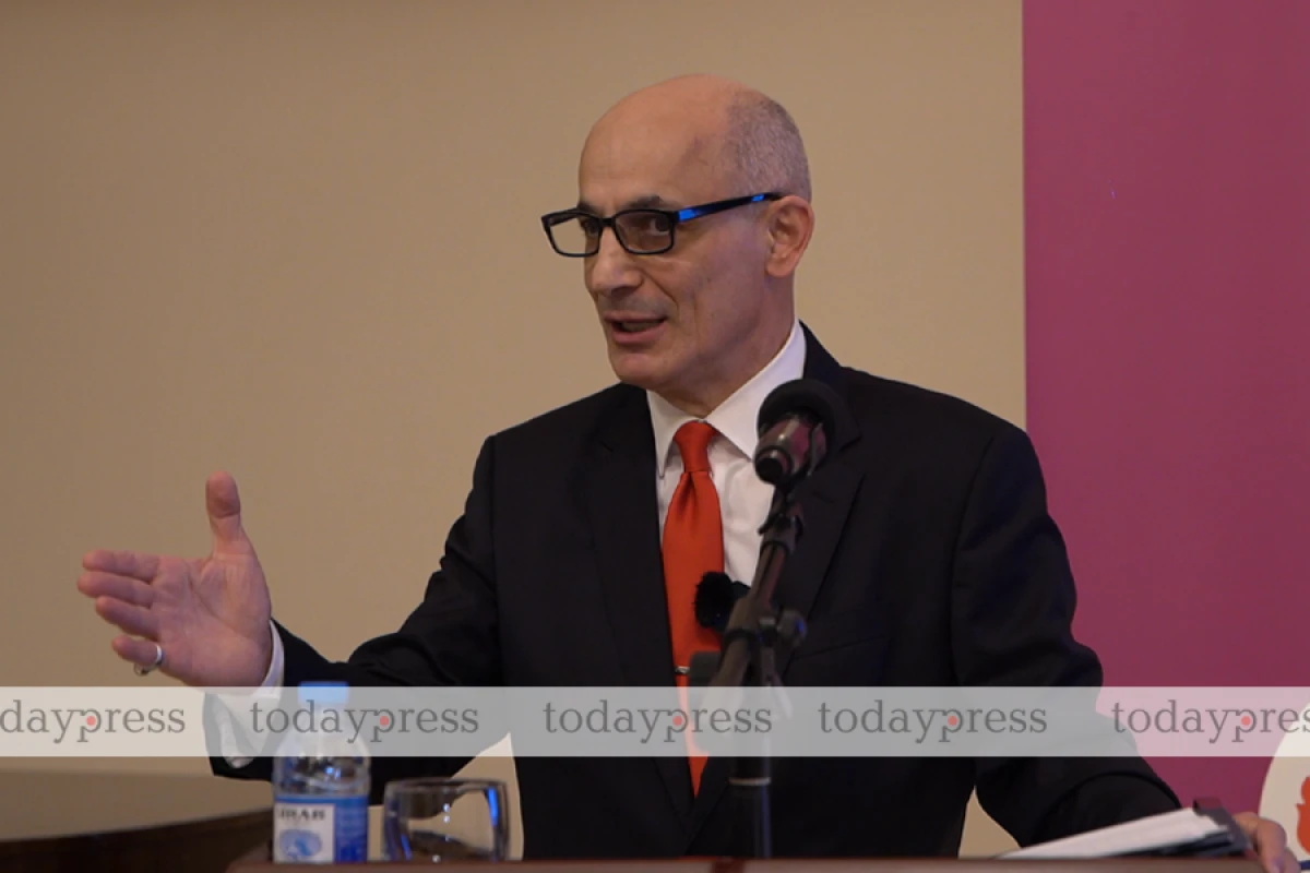 [[Ramiz Yunus:]] “Azərbaycan regionda status-kvonu dəyişərək liderə çevrilib”