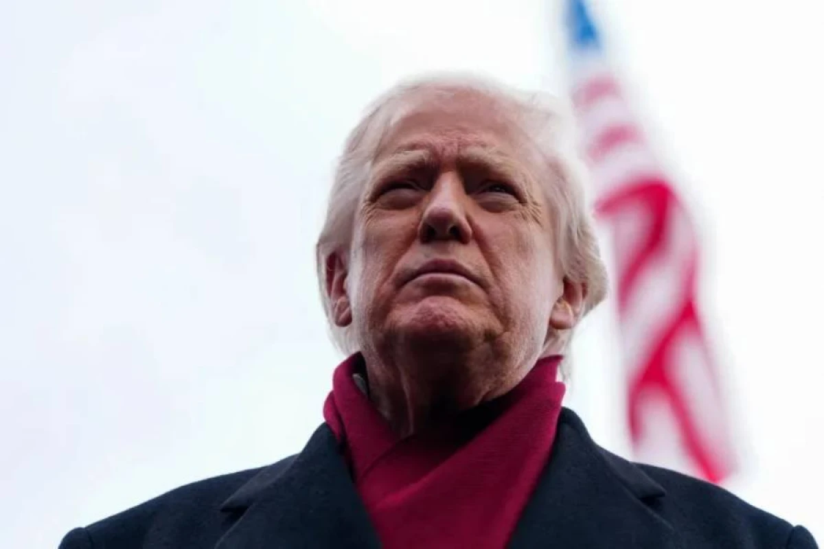 Tramp [[Çinə səfər edəcək]]