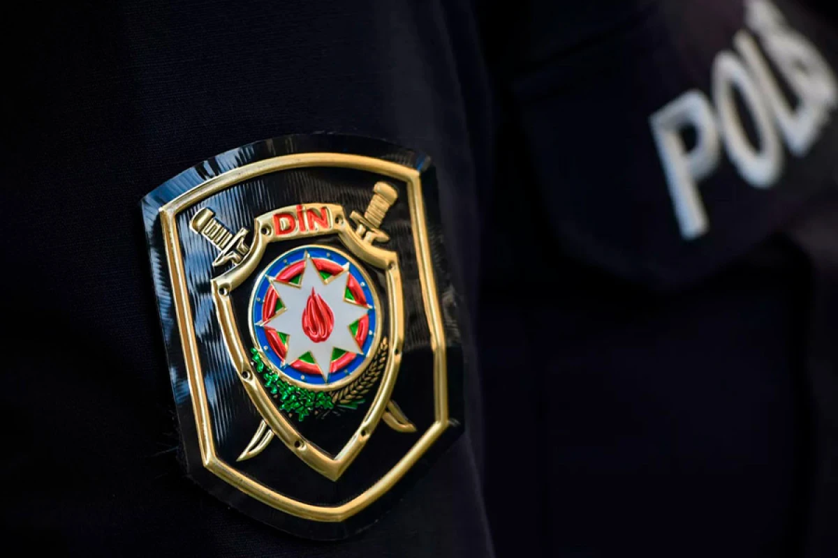 Bakıda [[SSRİ bayrağı qaldıranlar]] saxlanıldı