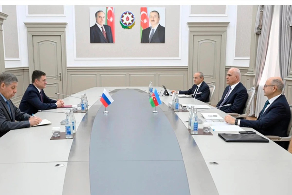 Şahin Mustafayev [[Aleksandr Novak ilə görüşdü]]