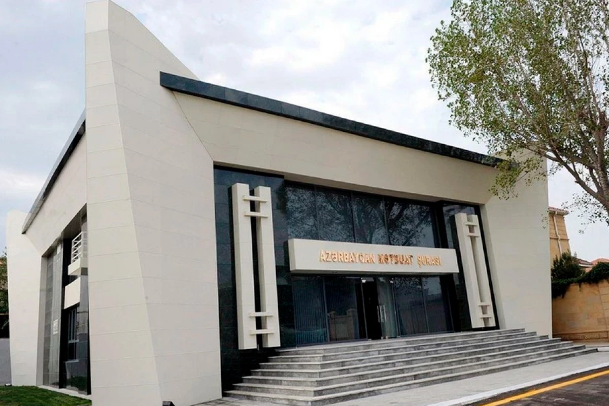 Mətbuat Şurasında [[Dil Komissiyasının tərkibi]] formalaşdırılacaq