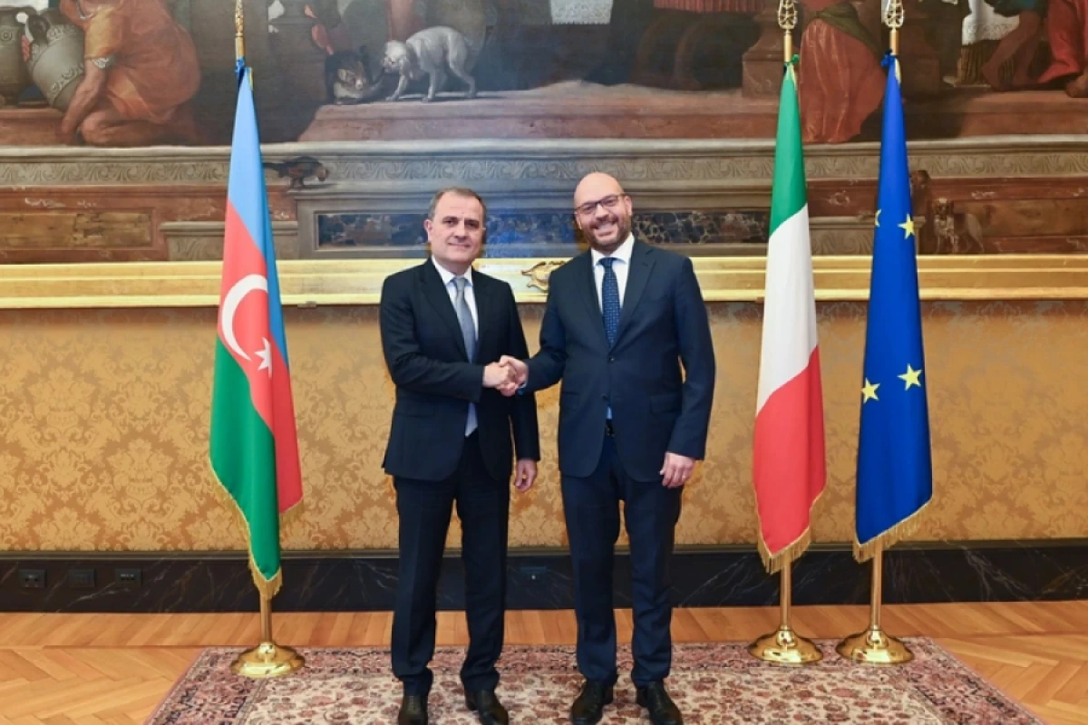 [[Ceyhun Bayramov İtaliya parlamentinin]] Palata sədri ilə strateji tərəfdaşlığı müzakirə etdi