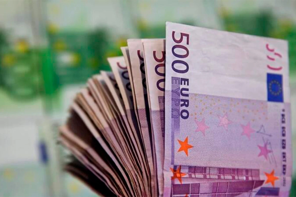 Avro, rubl və lirə [[bahalaşdı]]