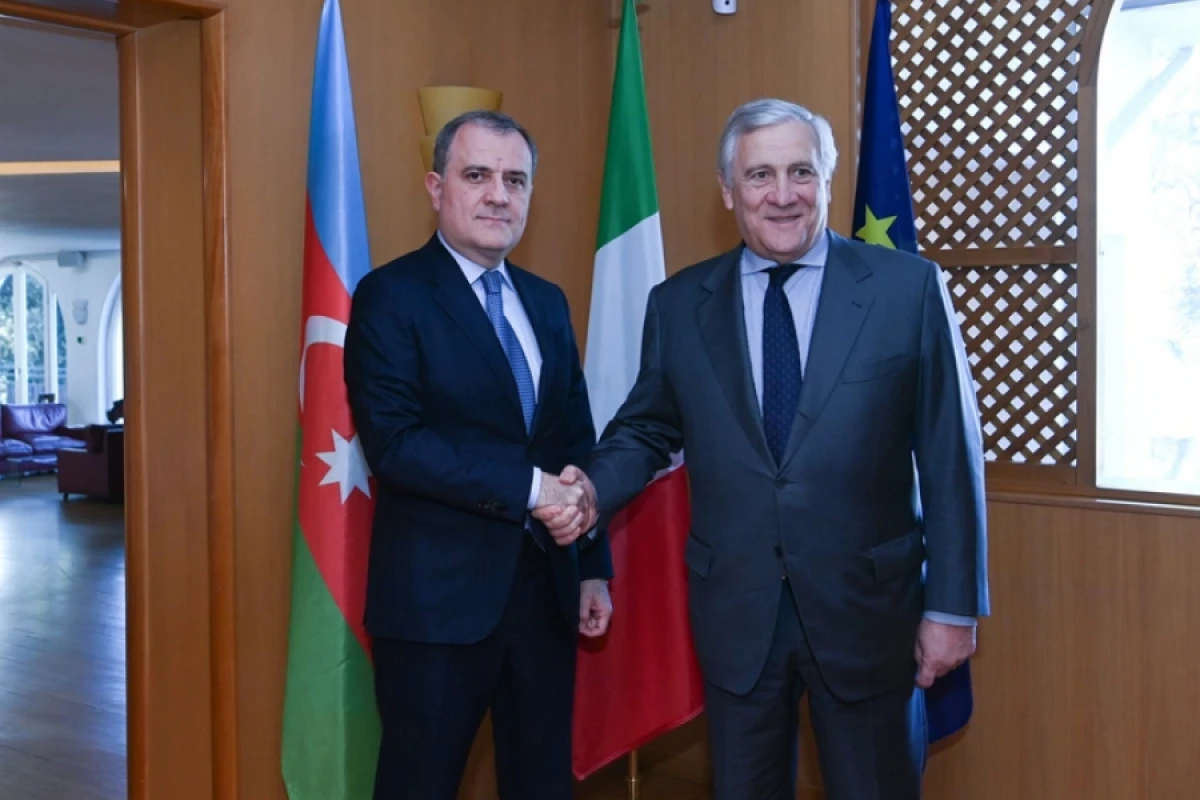 Azərbaycan və İtaliya XİN başçıları strateji tərəfdaşlığın inkişafını müzakirə etdilər