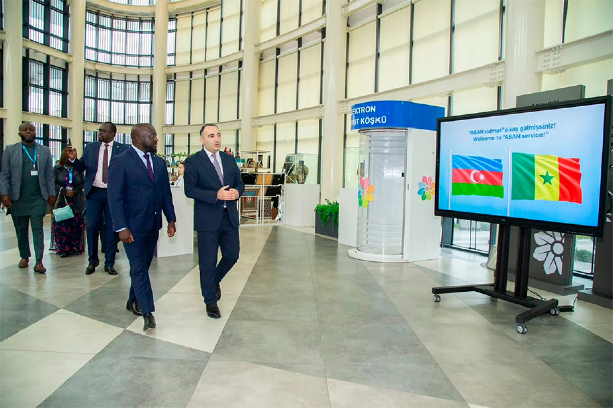 Seneqallı nazir [["ASAN xidmət"də]]