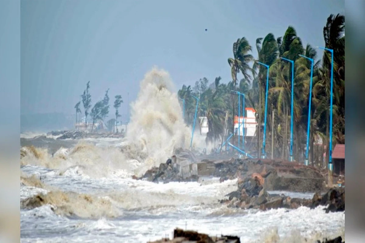 Şri-Lankada [["Ditva" siklonunun]] qurbanlarının sayı artdı