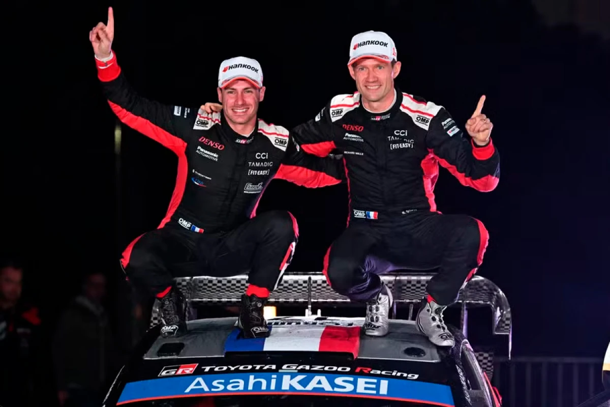 Ojye [[tarix yazmağa]] davam edir