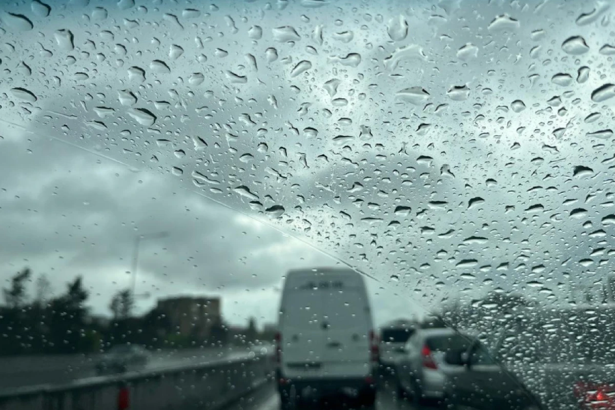 Sabah Bakıda yağış yağacaq, külək əsəcək [[- PROQNOZ]]