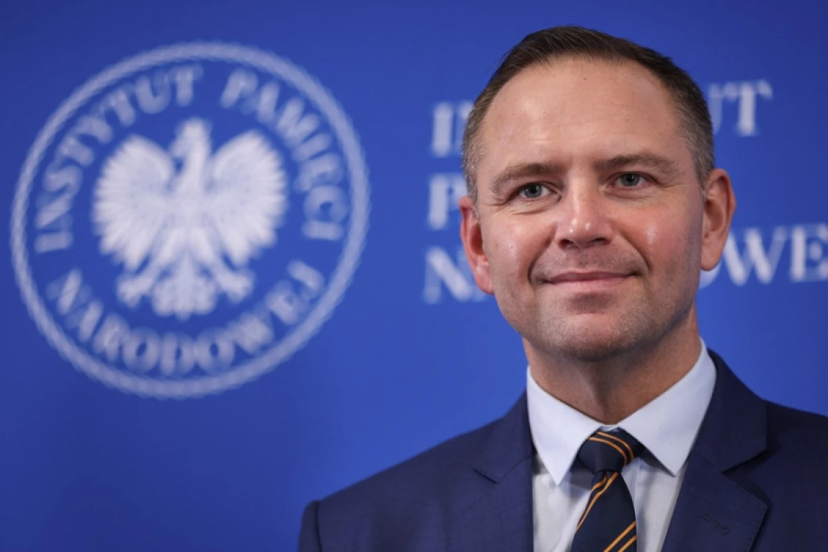 Polşa Prezidenti Orbanla görüşdən [[imtina etdi]]