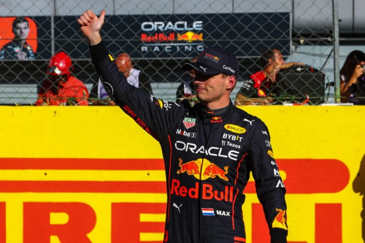 Ferstappen Qətər Qran-prisinin [[qalibi oldu]]