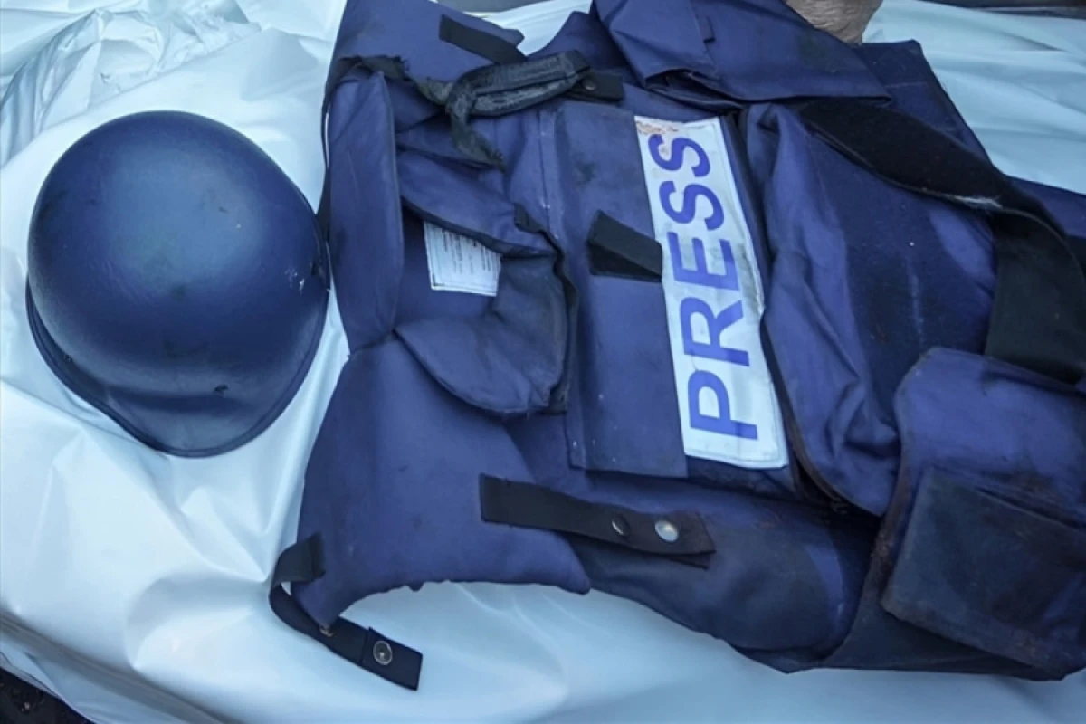 Müharibədə daha bir [[jurnalist öldü]]