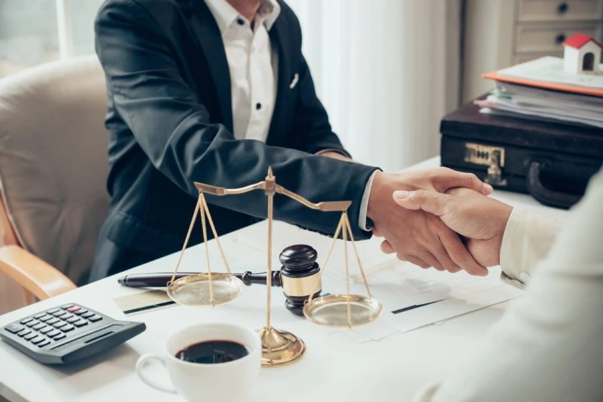 Əmək Məcəlləsinə [[ailə vəzifələri olan işçi]] anlayışı əlavə edilir