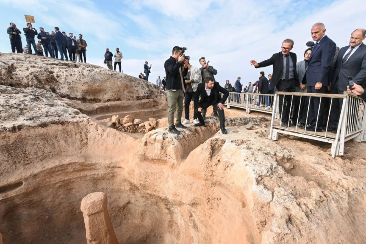 Taş Tepeler layihəsi: [[İnsanlıq tarixini yenidən yazan beş il]]